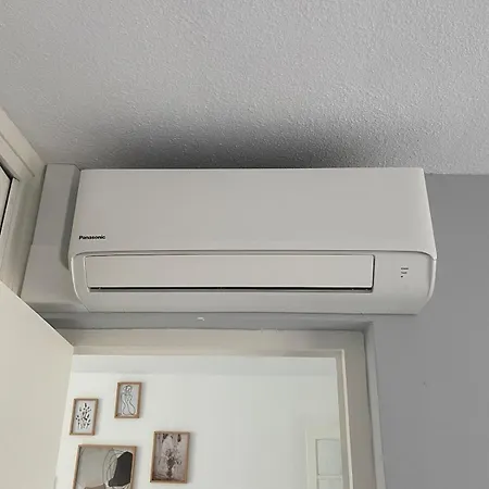 T3 Moderne, Spacieux & Climatise - Parking Prive *