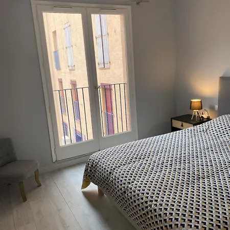 T3 Moderne, Spacieux & Climatise - Parking Prive Apartment Port Vendres