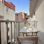 T3 Moderne, Spacieux & Climatise - Parking Prive