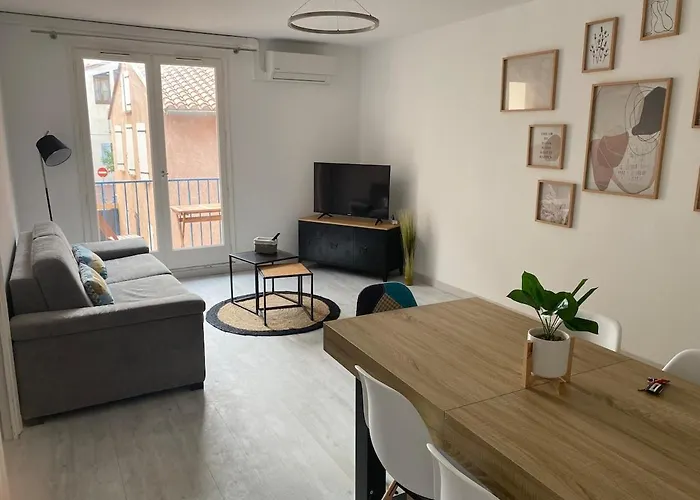 Appartement T3 Moderne, Spacieux&climatisé - Parking Privé *