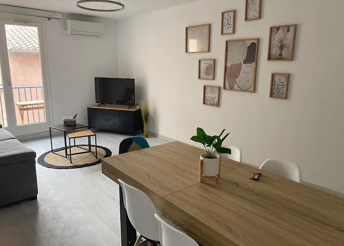 Appartement T3 Moderne, Spacieux&climatisé - Parking Privé